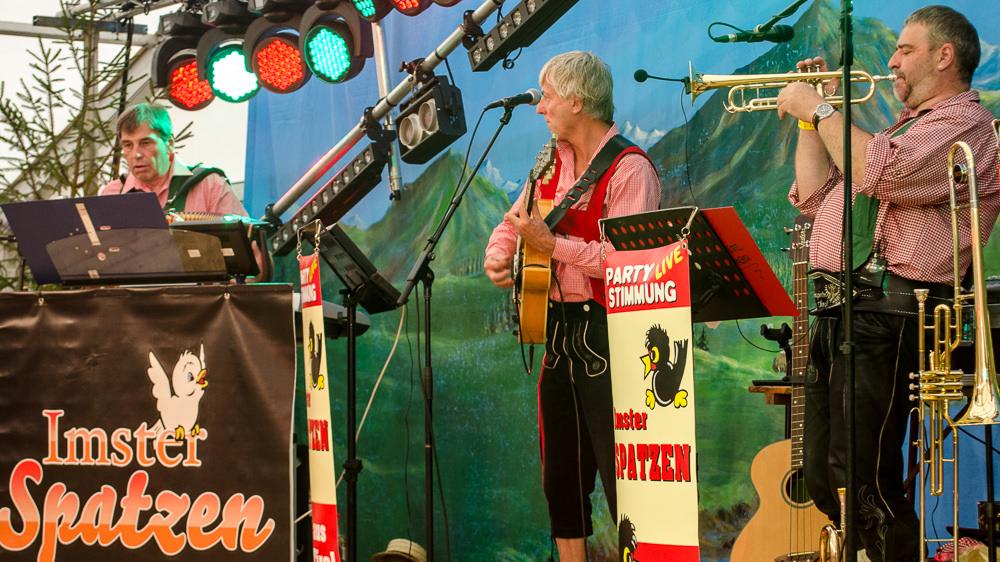 14670648770-8c77403e8b-b